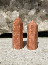 Load image into Gallery viewer, Fersken Månesten Tårne 5 - 6 cm