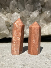 Load image into Gallery viewer, Fersken Månesten Tårne 5 - 6 cm