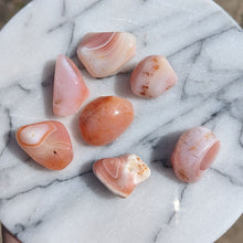 Indlæs billede til gallerivisning Abrikos Agat Lommesten