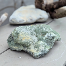 Load image into Gallery viewer, Prehnit