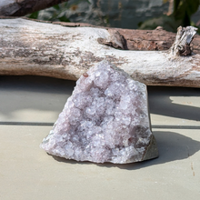 Indlæs billede til gallerivisning Små stående ametyster