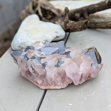Indlæs billede til gallerivisning Stor vulkansk kvarts
