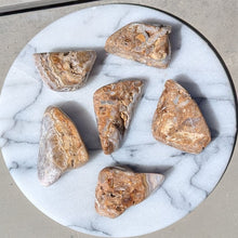 Indlæs billede til gallerivisning Agat fra Rumænien lommesten