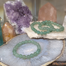 Indlæs billede til gallerivisning Armbånd i grøn aventurin med 8mm perler