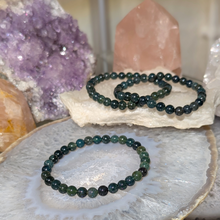 Indlæs billede til gallerivisning Armbånd i mosagat med 6mm perler