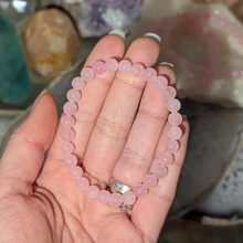 Indlæs billede til gallerivisning Armbånd i rosakvarts med 6mm perler