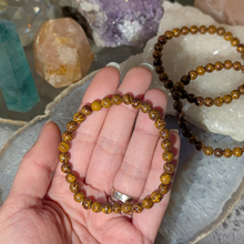 Indlæs billede til gallerivisning Armbånd i slange/ bali jaspis med 6mm perler