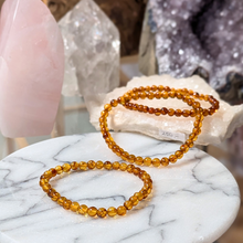 Load image into Gallery viewer, Rav armbånd med 6 mm perler