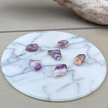 Indlæs billede til gallerivisning Små bånd ametyst lommesten