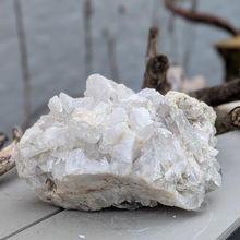 Load image into Gallery viewer, Bjergkrystal klynge