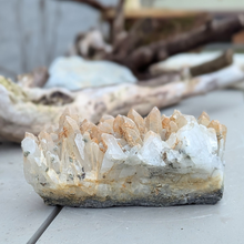 Indlæs billede til gallerivisning Bjergkrystal med galena, pyrit og calcit