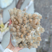 Indlæs billede til gallerivisning Bjergkrystal med galena, pyrit og calcit