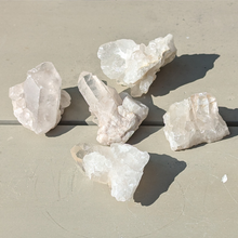 Indlæs billede til gallerivisning Bjergkrystal stykker