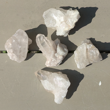 Indlæs billede til gallerivisning Bjergkrystal stykker
