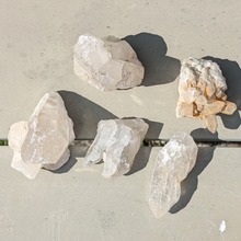 Indlæs billede til gallerivisning Bjergkrystal stykker