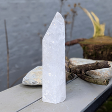 Indlæs billede til gallerivisning Stor bjergkrystal tårn