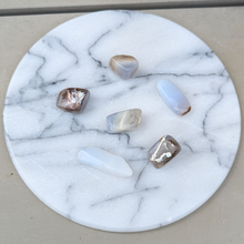 Load image into Gallery viewer, Blå chalcedon lommesten