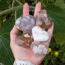 Indlæs billede til gallerivisning Blomster agat hjerter