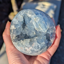 Indlæs billede til gallerivisning Celestit kugle