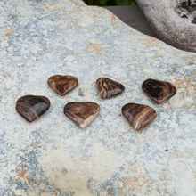 Indlæs billede til gallerivisning Chokolade calcit hjerter