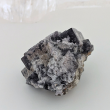 Indlæs billede til gallerivisning Colorshift fluorit