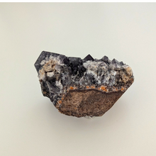 Indlæs billede til gallerivisning Colorshift fluorit med galena