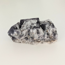 Indlæs billede til gallerivisning Colorshift fluorit