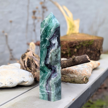 Load image into Gallery viewer, Stor fjer fluorit tårn