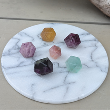 Indlæs billede til gallerivisning Fluorit oktaeder lommesten