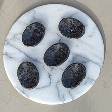 Load image into Gallery viewer, Gabbro nussesten