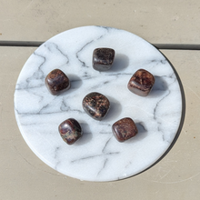 Indlæs billede til gallerivisning Granat lommesten