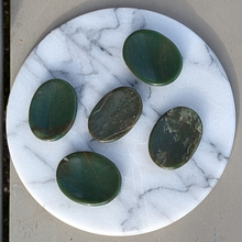 Indlæs billede til gallerivisning Grøn aventurin nussesten