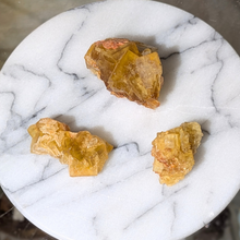 Indlæs billede til gallerivisning Kubisk gul fluorit