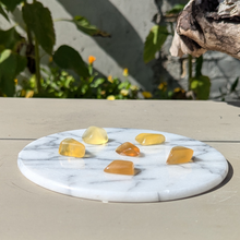 Indlæs billede til gallerivisning Gul fluorit lommesten