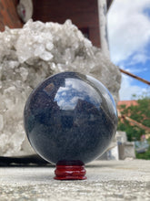 Load image into Gallery viewer, Dumortierit Kvartskugle