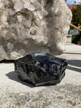 Indlæs billede til gallerivisning Sort Obsidian Fyrfadsstage