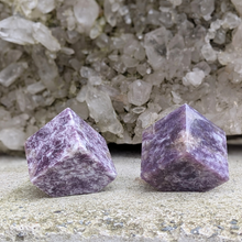 Load image into Gallery viewer, Kube i lepidolit 300-400 gr