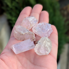 Indlæs billede til gallerivisning Kunzit