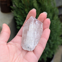 Indlæs billede til gallerivisning Kunzit