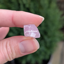 Indlæs billede til gallerivisning Kunzit