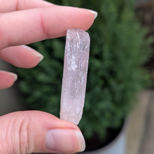 Indlæs billede til gallerivisning Kunzit