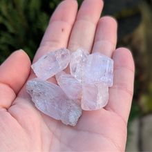 Indlæs billede til gallerivisning Kunzit