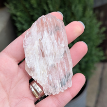 Indlæs billede til gallerivisning Kunzit