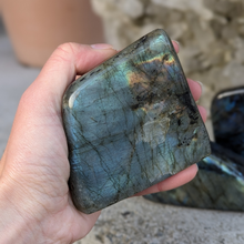 Indlæs billede til gallerivisning Labradorit freeform 400-500 gr
