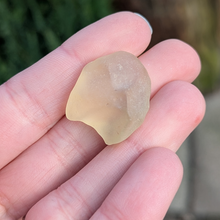 Indlæs billede til gallerivisning Libysk glas