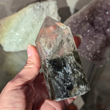 Indlæs billede til gallerivisning Lodolit tårn med regnbuer