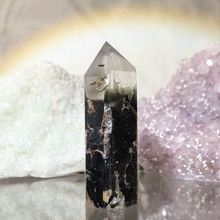 Indlæs billede til gallerivisning Stor lodolit tårn med fantomer