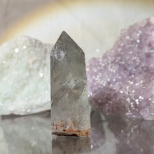 Indlæs billede til gallerivisning Stor lodolit tårn med fantomer og regnbuer