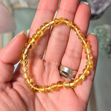 Indlæs billede til gallerivisning Lys rav armbånd