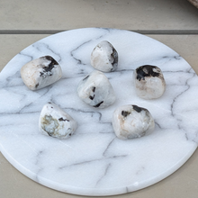 Load image into Gallery viewer, Månesten Lommesten